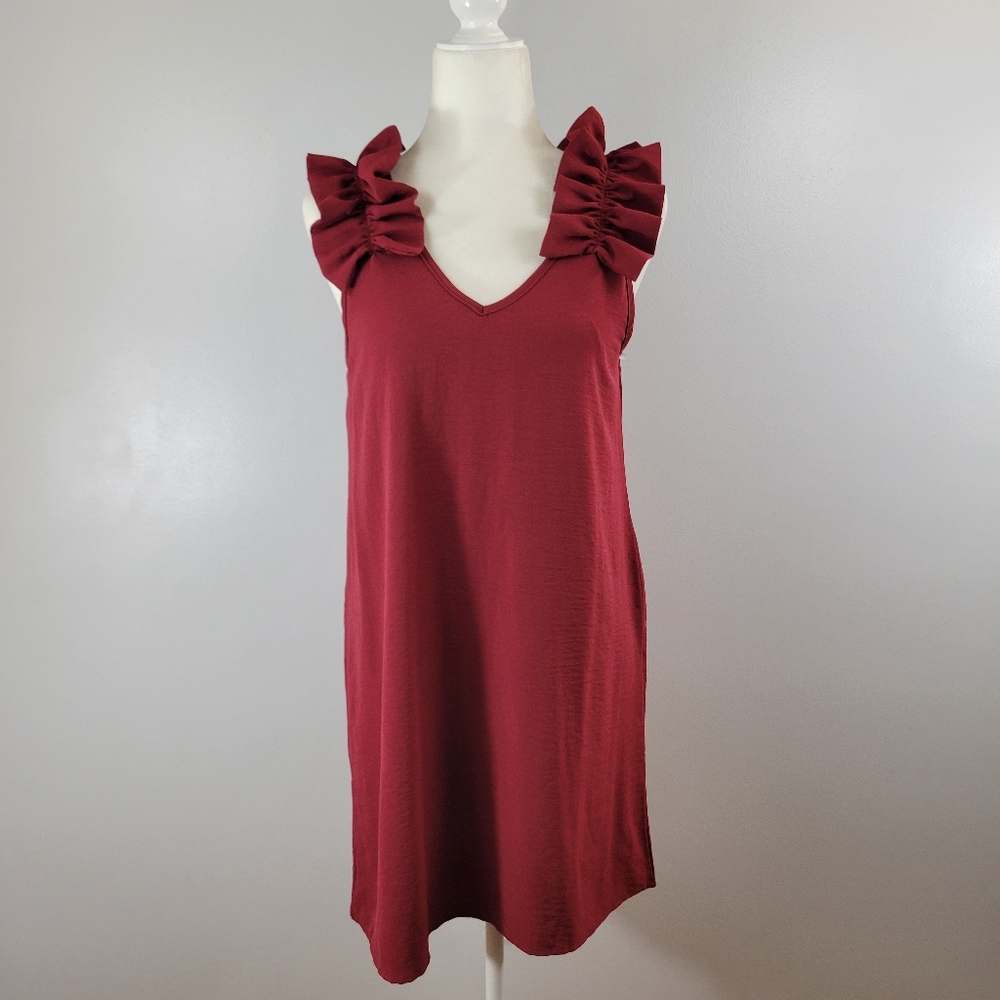 ENTRO maroon ruffle shoulder 'V' neck sleeveless popover party shift dress USA